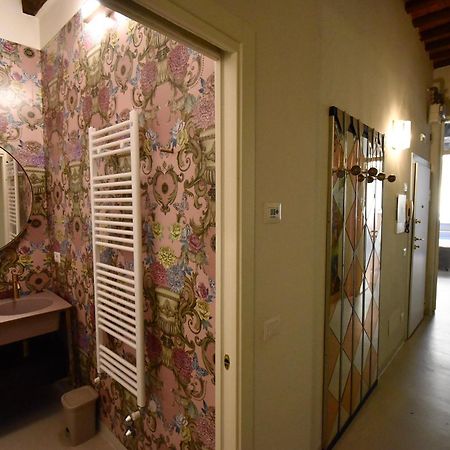 50Mt Dal Duomo - Casa Amasia Bed and Breakfast Pietrasanta Εξωτερικό φωτογραφία