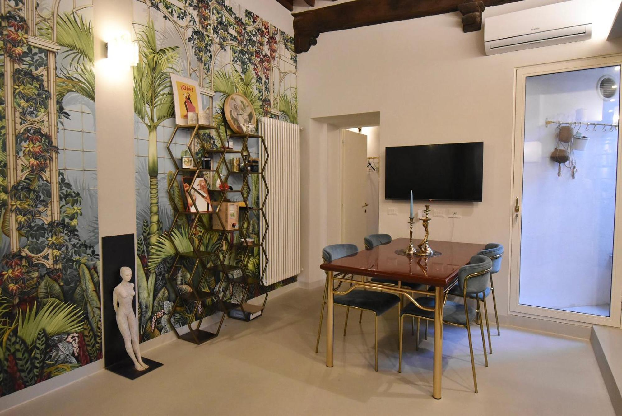50Mt Dal Duomo - Casa Amasia Bed and Breakfast Pietrasanta Εξωτερικό φωτογραφία